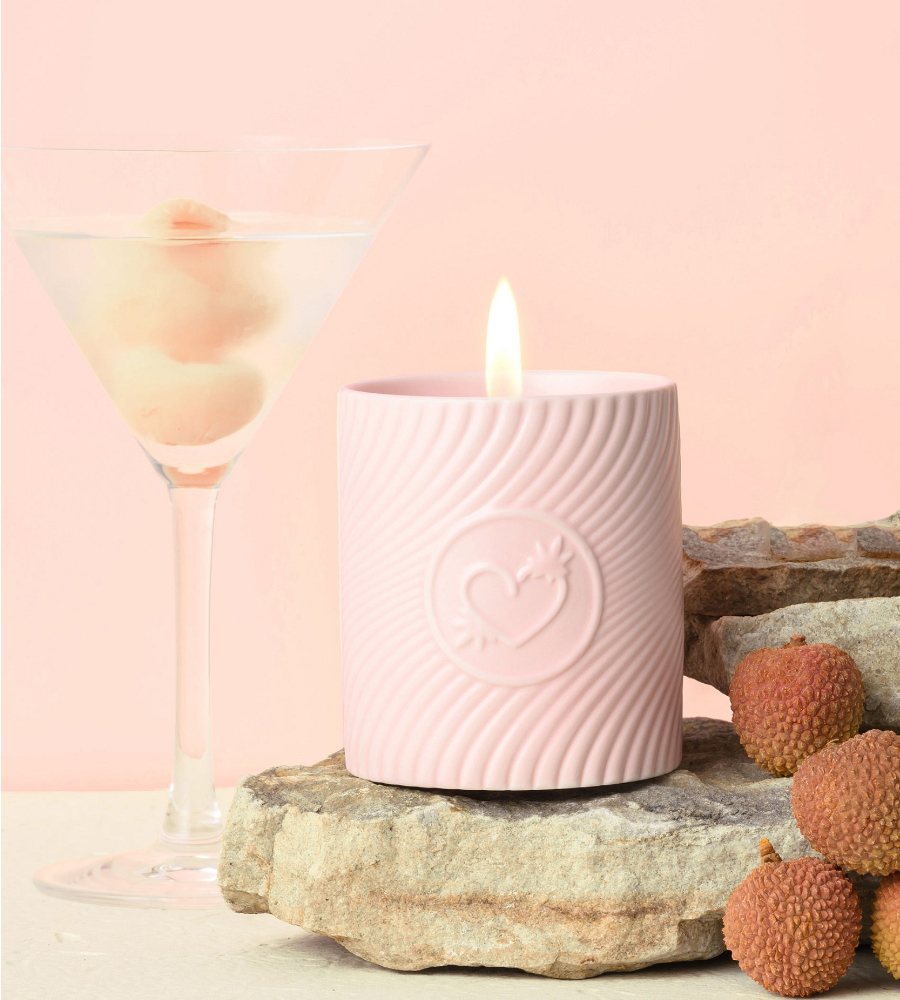 High on Love Massage Candle Litchi Martini – masažna svijeća s uljem konoplje - image 2