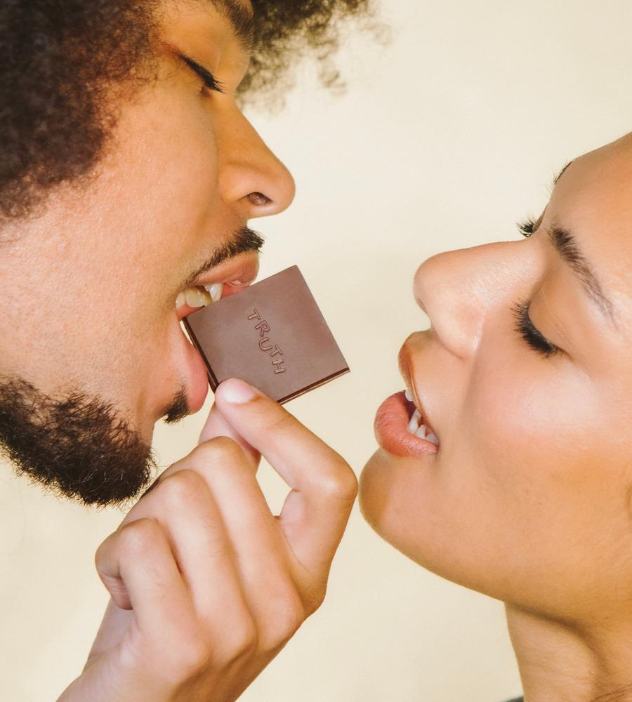 The Oh Collective Date Night Chocolates – čokoladice za libido - image 10