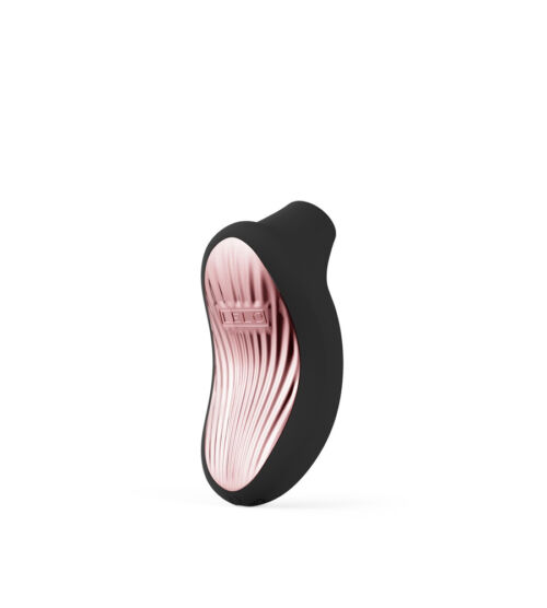 Lelo SONA 3 Cruise Black je sonični stimulator klitorisa koji koristi SenSonic™ tehnologiju i Cruise Control™ tehnologiju.