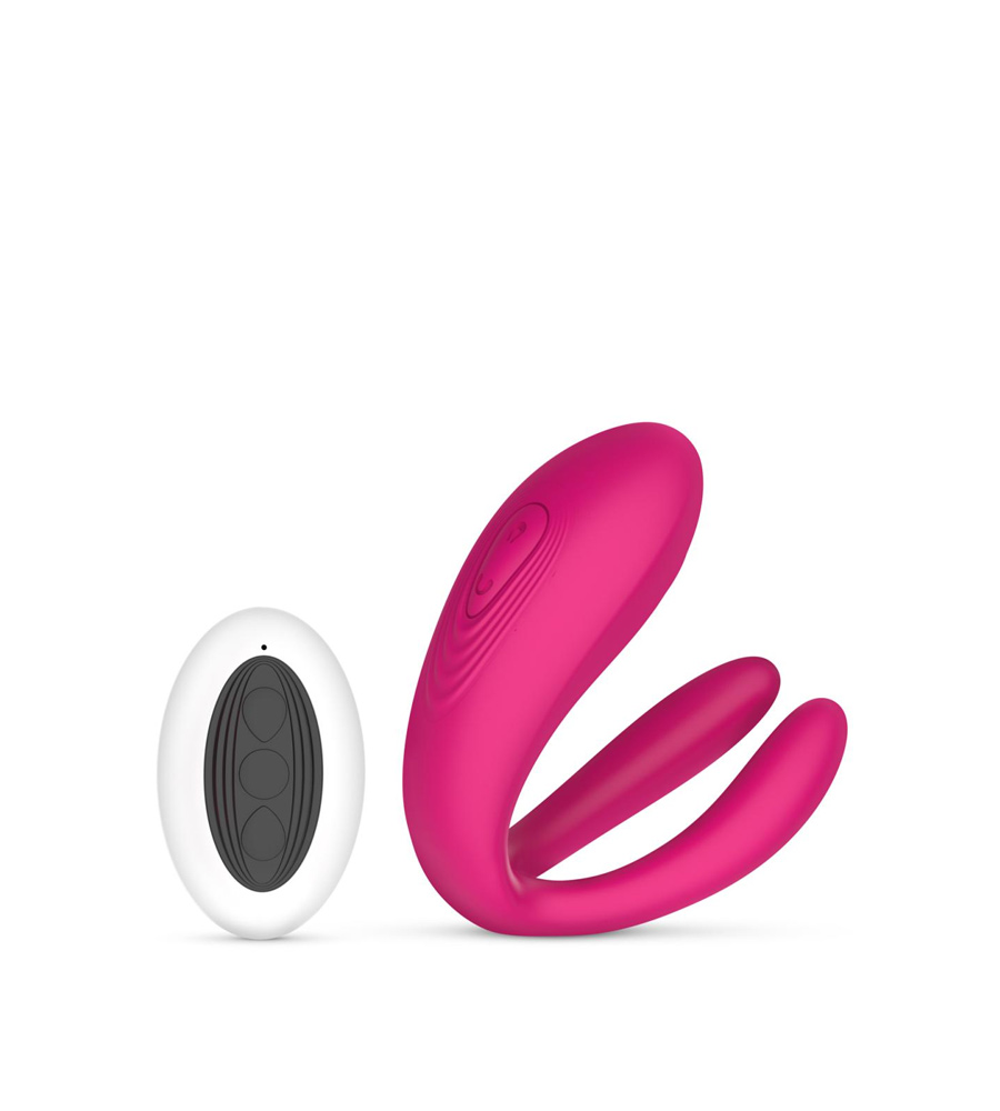 Teazers Couple Vibrator je masažer za parove, sa daljinskim upravljačem. Iznenadite sebe i partnera ili partnericu ovom višenamjenskom igračkom