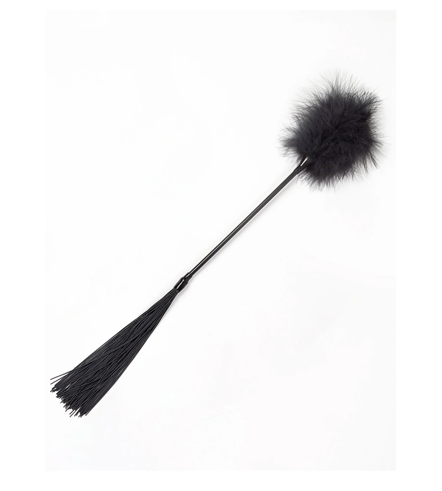 Secret Play Feather Tickler & Whip je 2-u-1 bič s peruškom.