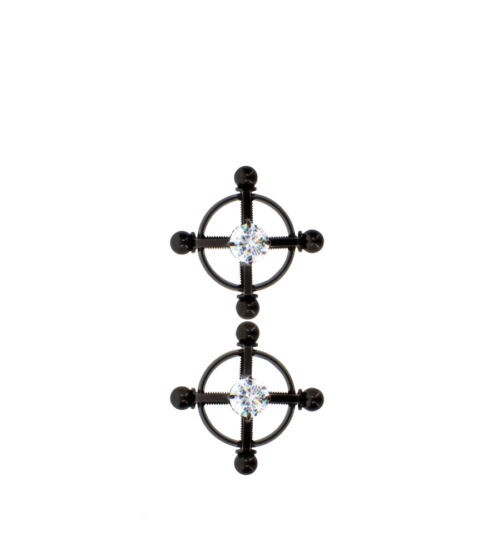 Taboom Divine Cross Clamps Black su elegantne štipaljke za bradavice u obliku stezaljki. Na sredini imaju ukrasni cirkon.