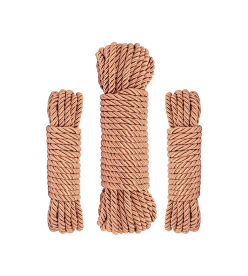 Prepustite se svilenkastom dodiru uz Rosy Gold Rope Set užadi za bdsm vezanje.